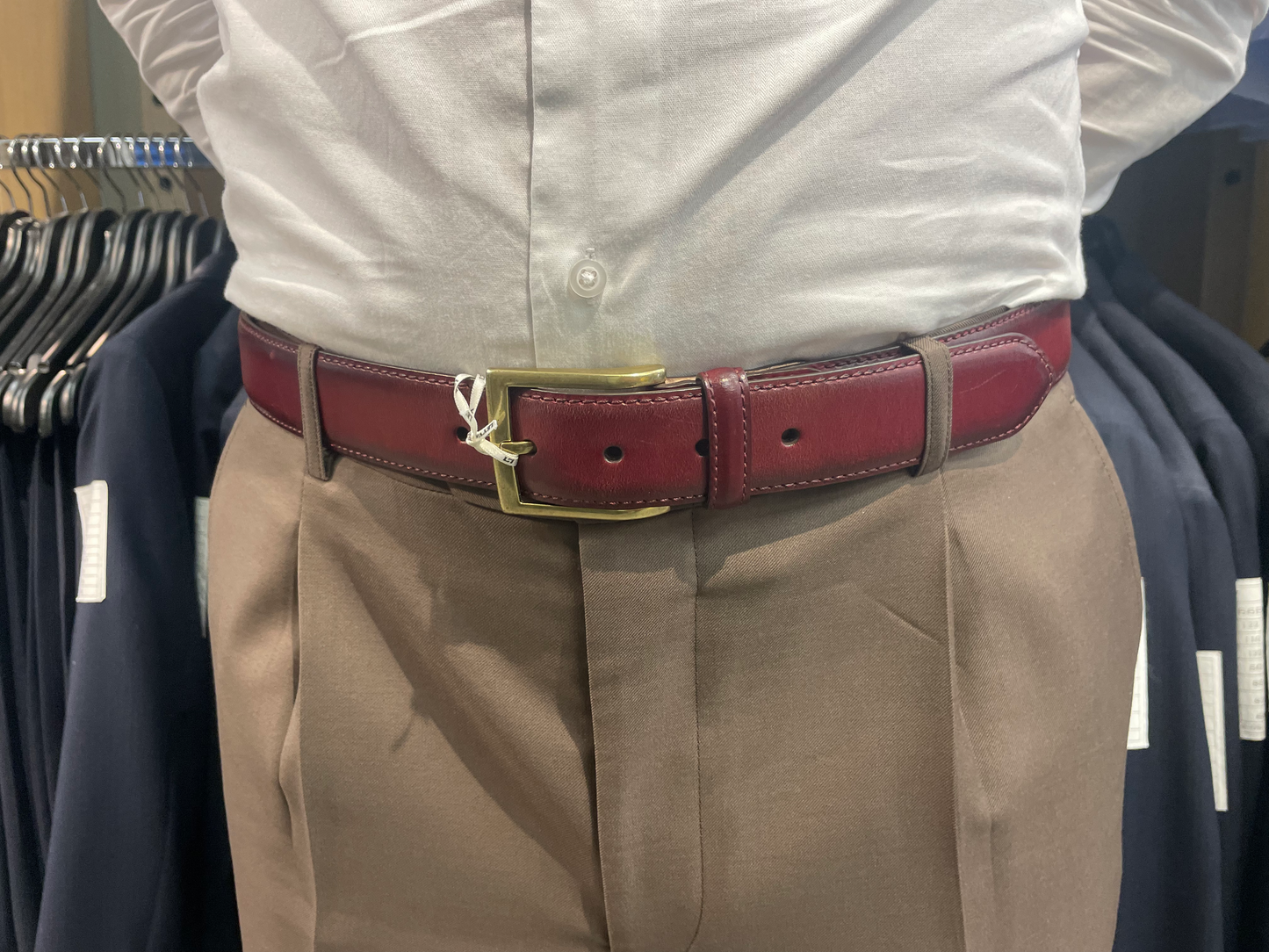 Leyva belt red leather