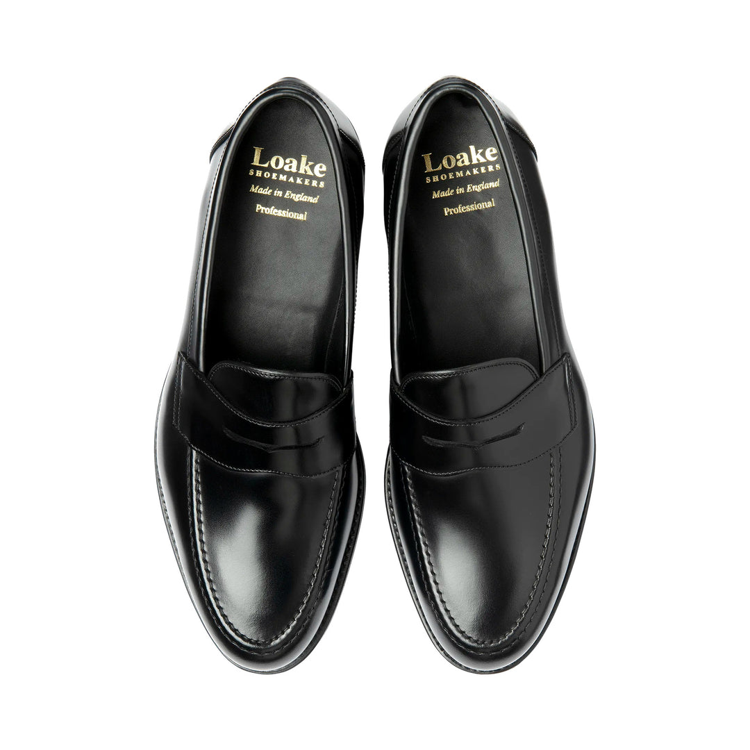 Loake Imperial sort poleret læder loafers set oppefra
